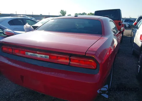 2012 Dodge Challenger Sxt z USA, uszkodzony, nr VIN 2C3CDYAG6CH228360